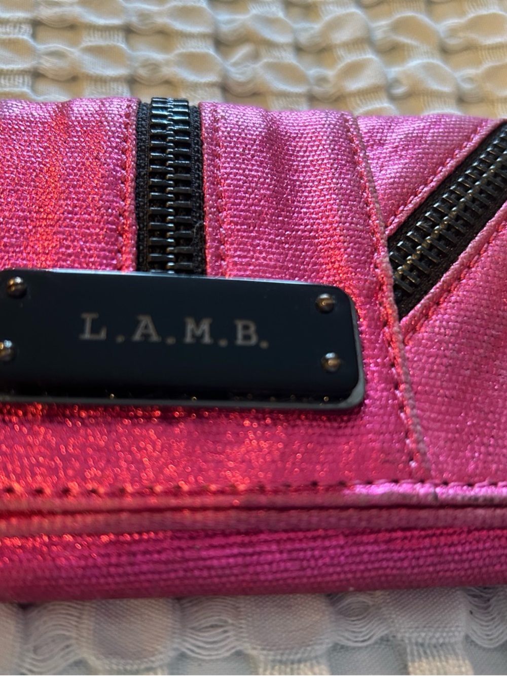 L.A.M.B. Metallic Hot Pink Zip Clutch - Picture 2 of 9